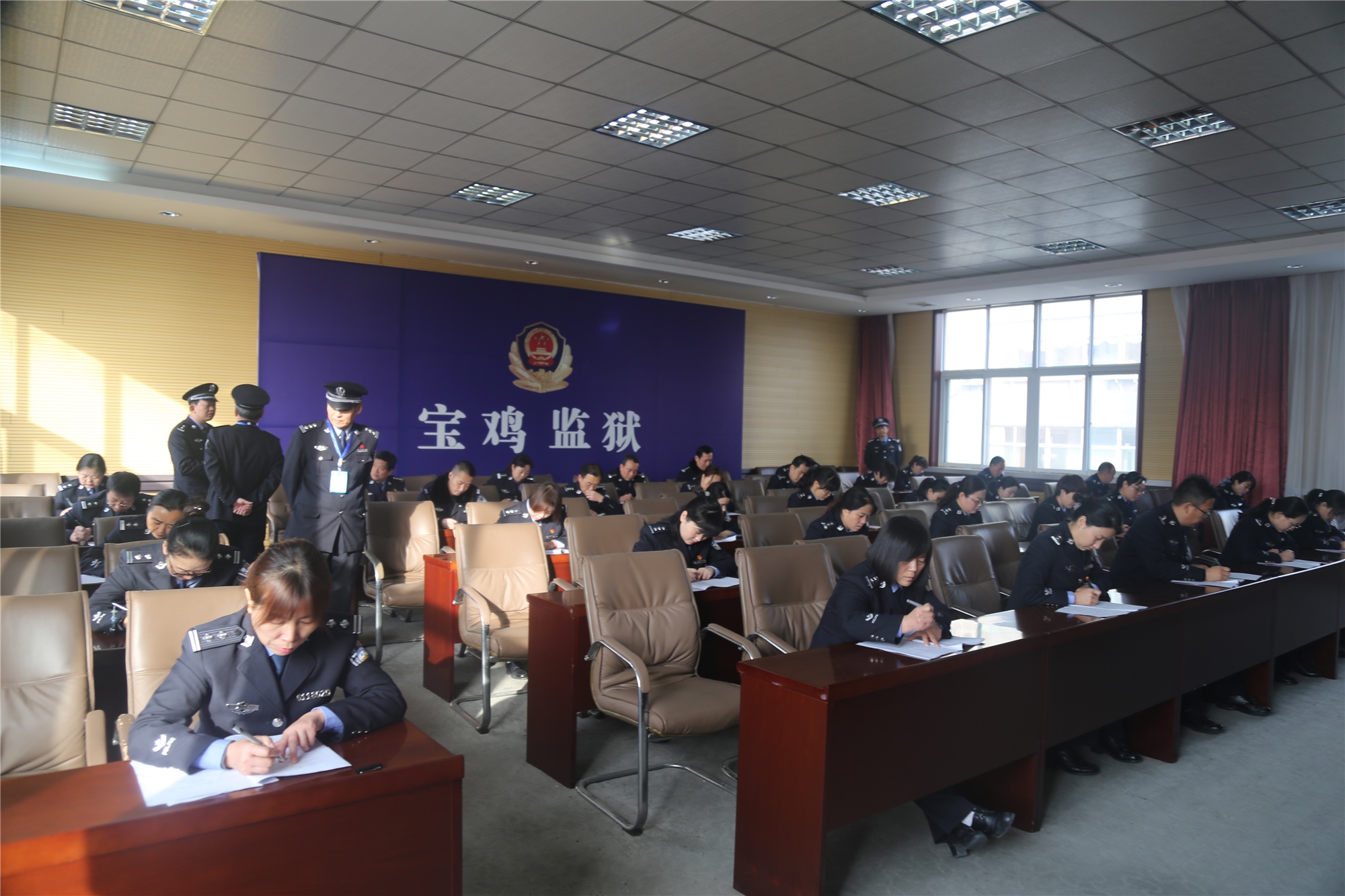 理论知识考试.JPG